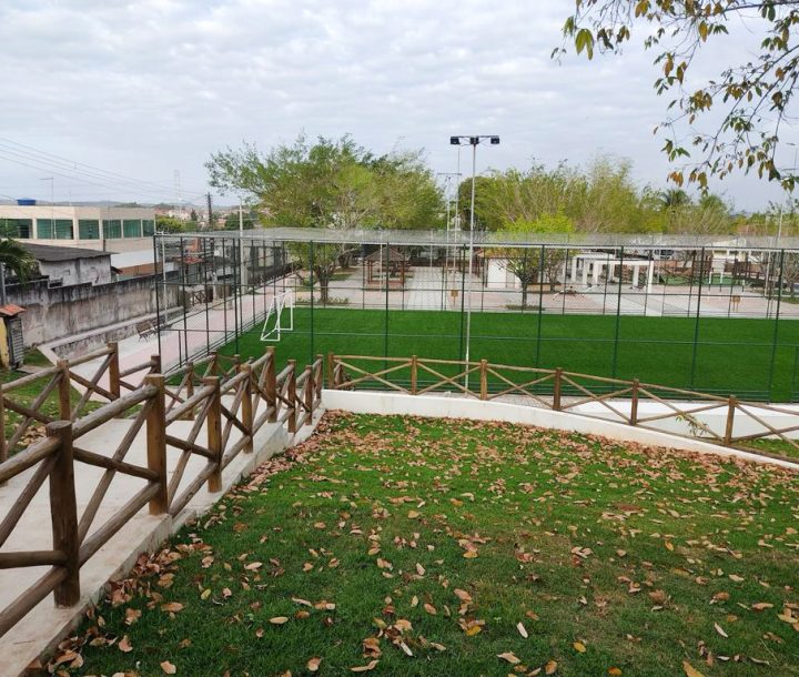 REQUALIFICAÇÃO DA PRAÇA DA RUA DA GLÓRIA EM CAMAÇARI-BA